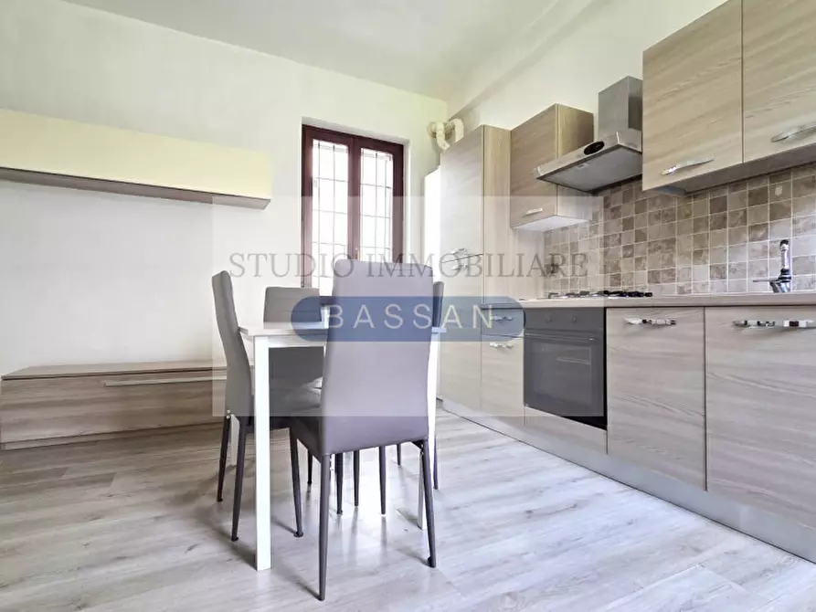 Immagine 5 di Appartamento in vendita  in Via Cavalier Ambrogio Colombo 46b a Cassano Magnago