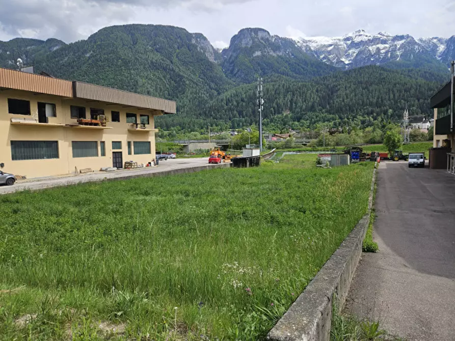 Immagine 2 di Terreno in vendita  in Via Francesco Marchetti a Dimaro Folgarida