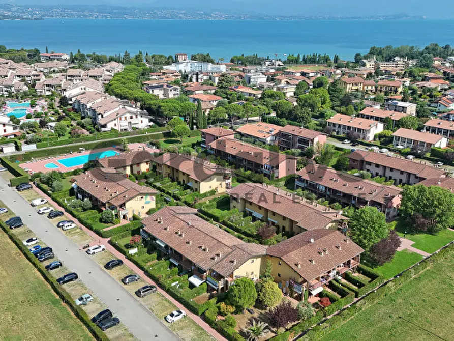 Immagine 24 di Appartamento in vendita  in Via Giunio Bruto 16 a Desenzano Del Garda