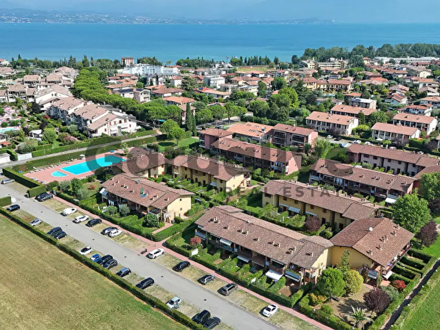 Immagine 25 di Appartamento in vendita  in Via Giunio Bruto 16 a Desenzano Del Garda