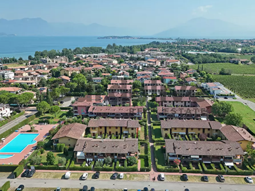 Immagine 26 di Appartamento in vendita  in Via Giunio Bruto 16 a Desenzano Del Garda