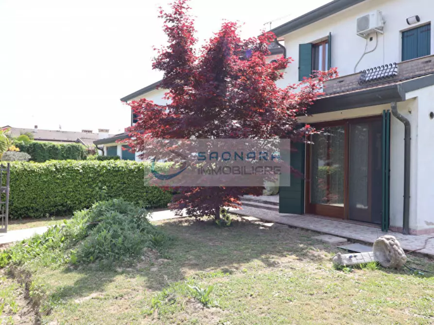 Immagine 27 di Casa trifamiliare in vendita  in Via Vittorio emanuele II a Legnaro