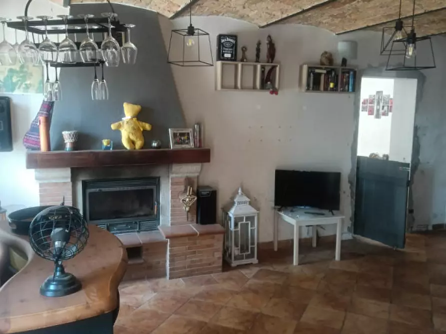 Immagine 13 di Casa bifamiliare in vendita  in Cantone Corno 22 a Casale Monferrato