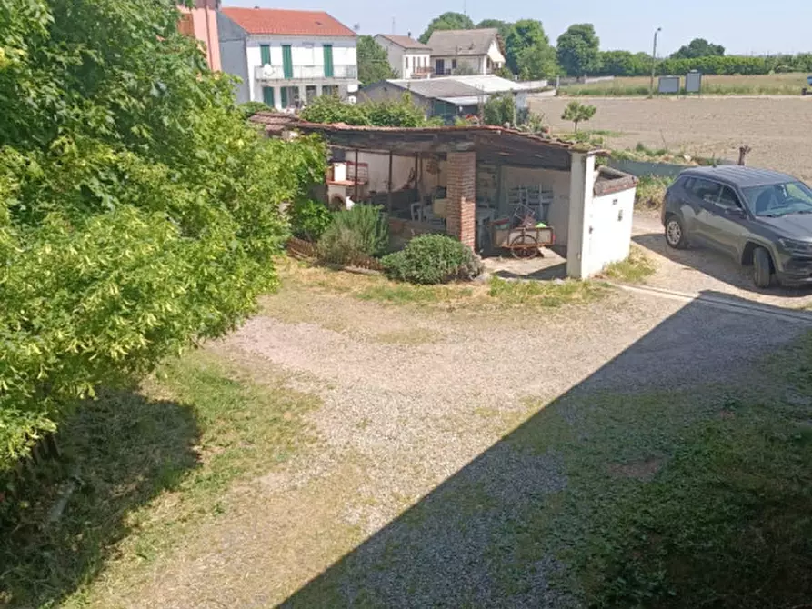 Immagine 23 di Casa bifamiliare in vendita  in Cantone Corno 22 a Casale Monferrato