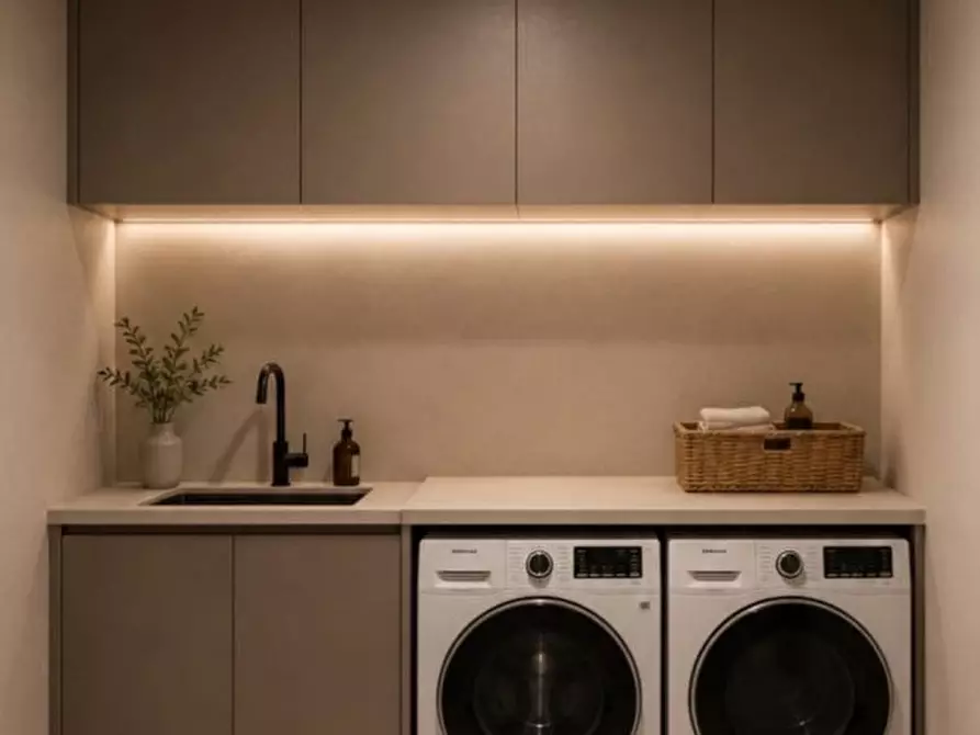 Immagine 19 di Casa quadrifamiliare in vendita  in Via Andrea Pugolotti a Parma