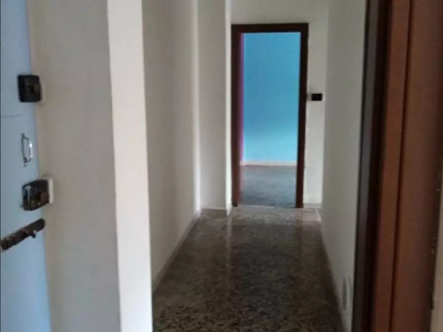 Immagine 7 di Appartamento in vendita  in Salita di Pino Sottano, 3 a Genova