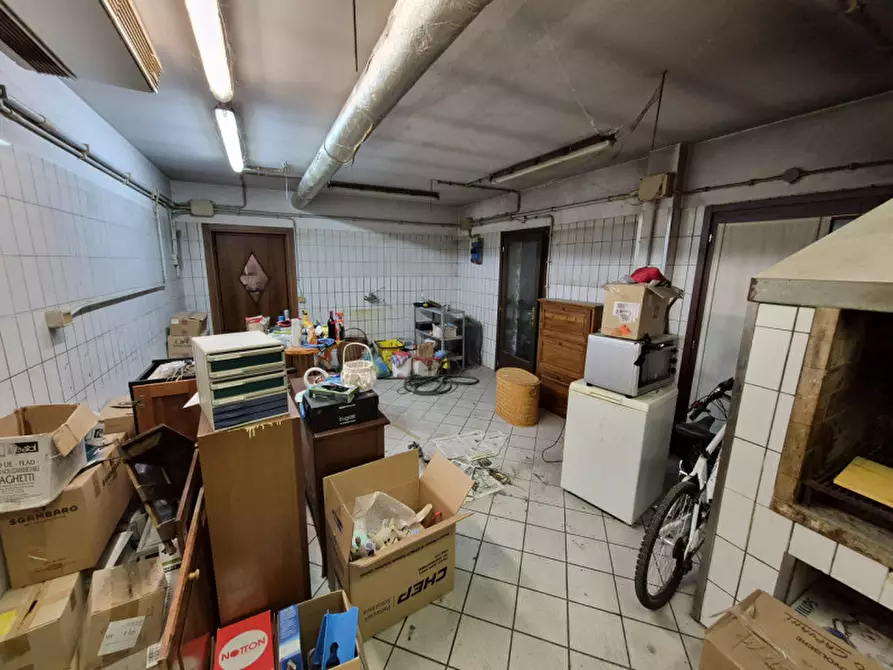 Immagine 17 di Casa indipendente in vendita  in via capitelli, 186 a Vo