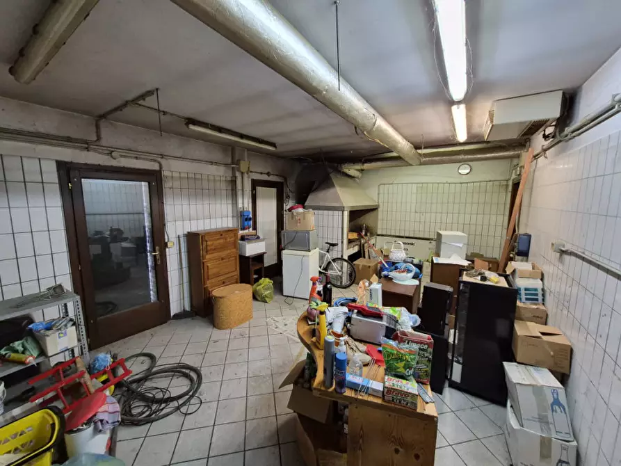 Immagine 19 di Casa indipendente in vendita  in via capitelli, 186 a Vo
