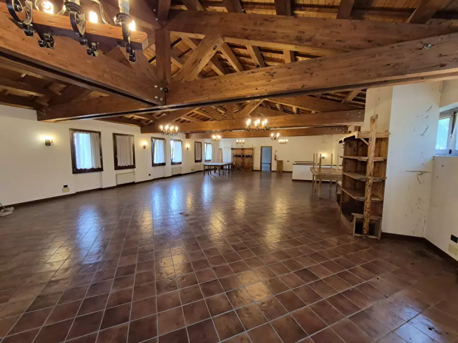 Immagine 21 di Casa indipendente in vendita  in via capitelli, 186 a Vo
