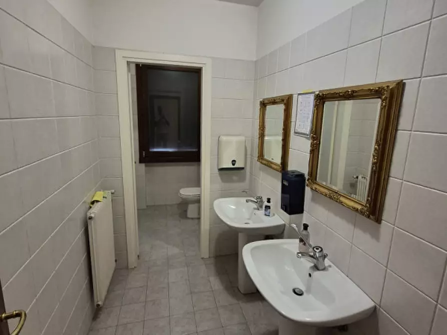 Immagine 24 di Casa indipendente in vendita  in via capitelli, 186 a Vo
