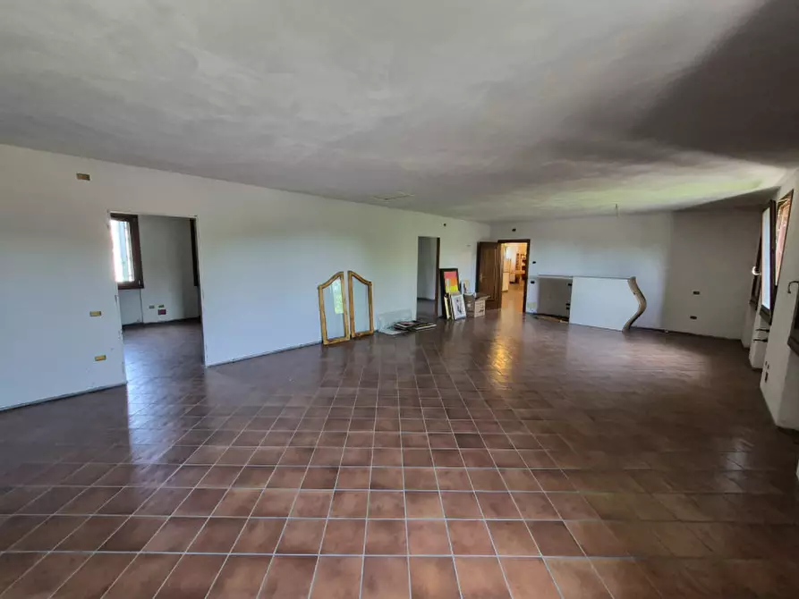 Immagine 27 di Casa indipendente in vendita  in via capitelli, 186 a Vo