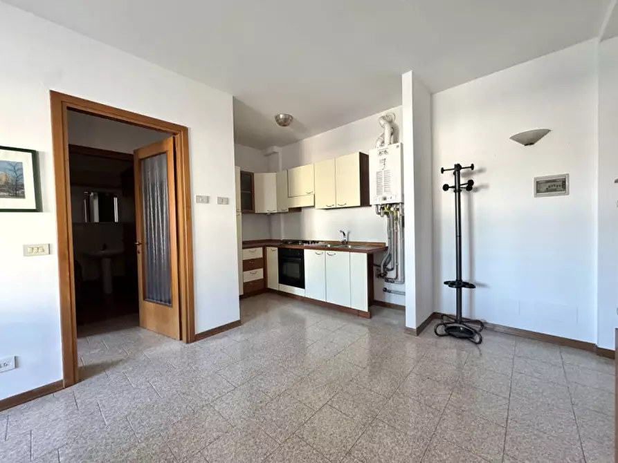 Immagine 8 di Appartamento in vendita  in Via XXV Aprile a Thiene
