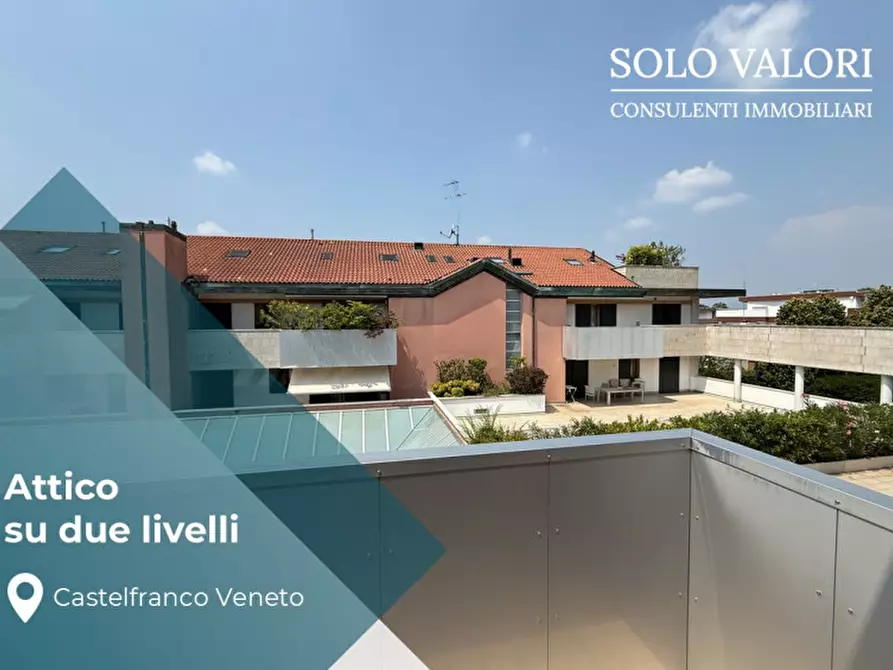 Immagine 2 di Attico in vendita  a Castelfranco Veneto