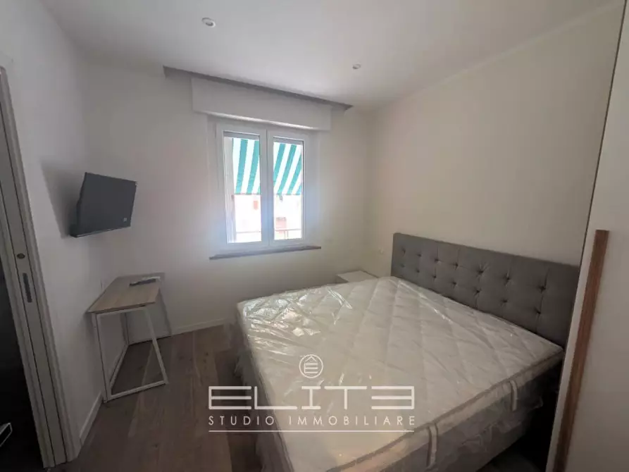 Immagine 7 di Appartamento in vendita  in Via Monte Pennino a Ancona