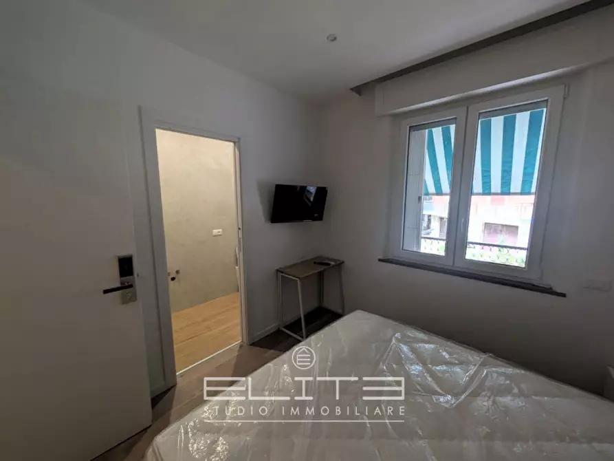 Immagine 8 di Appartamento in vendita  in Via Monte Pennino a Ancona