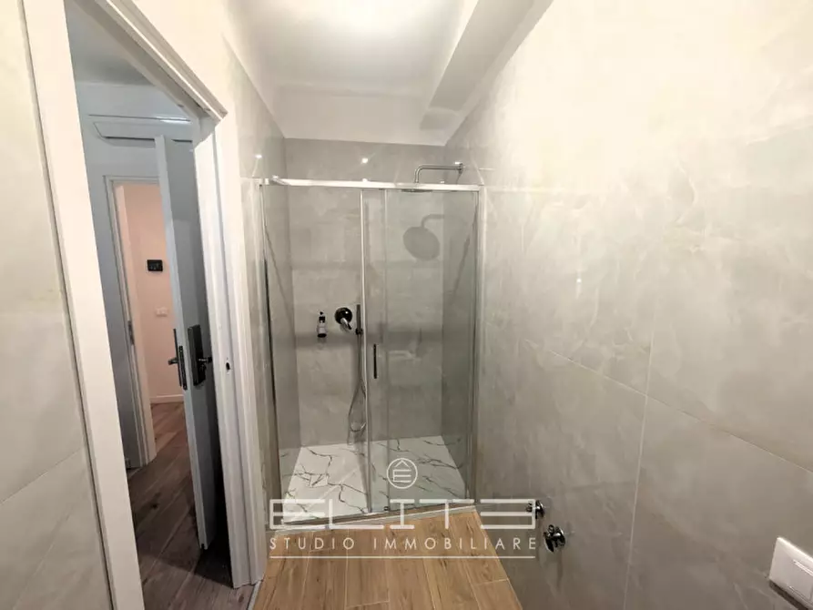 Immagine 9 di Appartamento in vendita  in Via Monte Pennino a Ancona