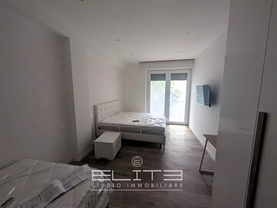 Immagine 14 di Appartamento in vendita  in Via Monte Pennino a Ancona