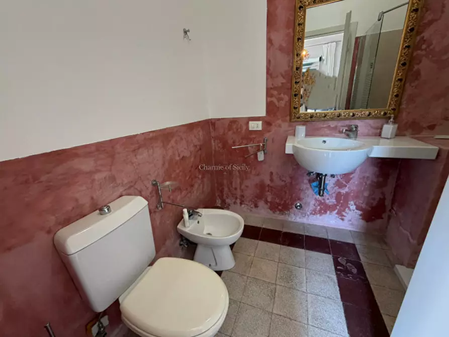 Immagine 33 di Casa indipendente in vendita  in Via San Andrea a Modica