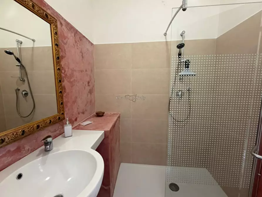 Immagine 34 di Casa indipendente in vendita  in Via San Andrea a Modica