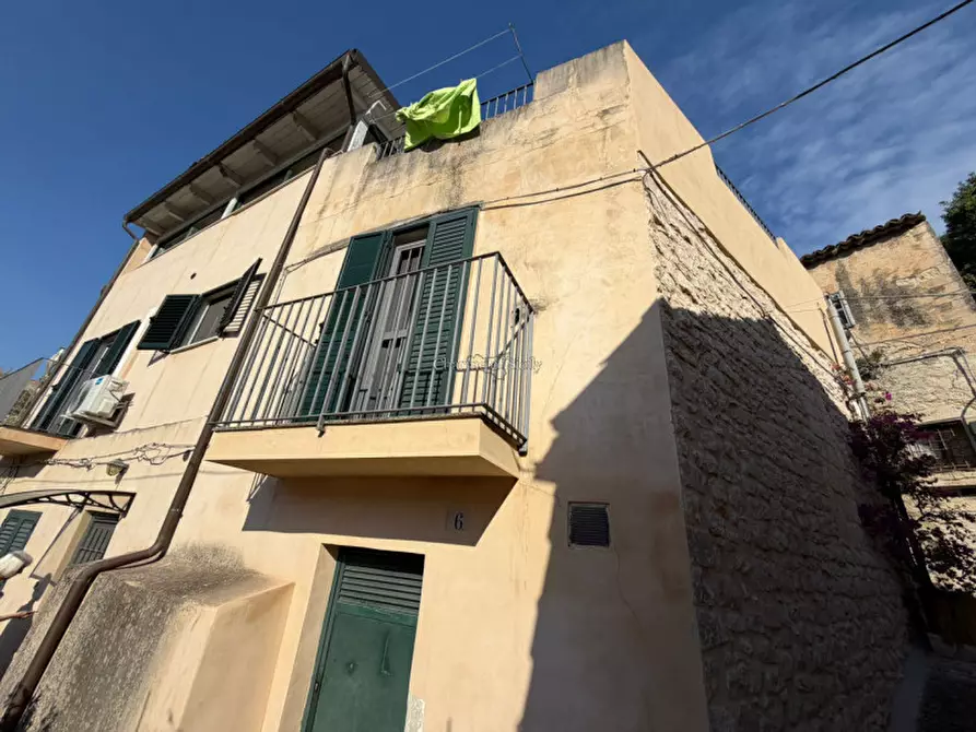 Immagine 44 di Casa indipendente in vendita  in Via San Andrea a Modica