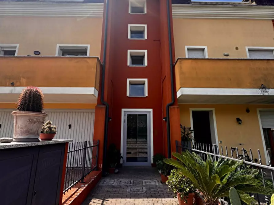 Immagine 7 di Appartamento in vendita  in Via Arturo Toscanini a Ospedaletto Euganeo