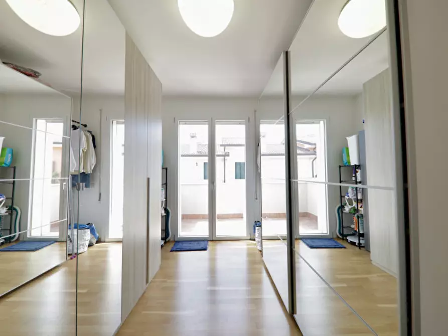 Immagine 11 di Appartamento in vendita  in Via Arturo Toscanini a Ospedaletto Euganeo