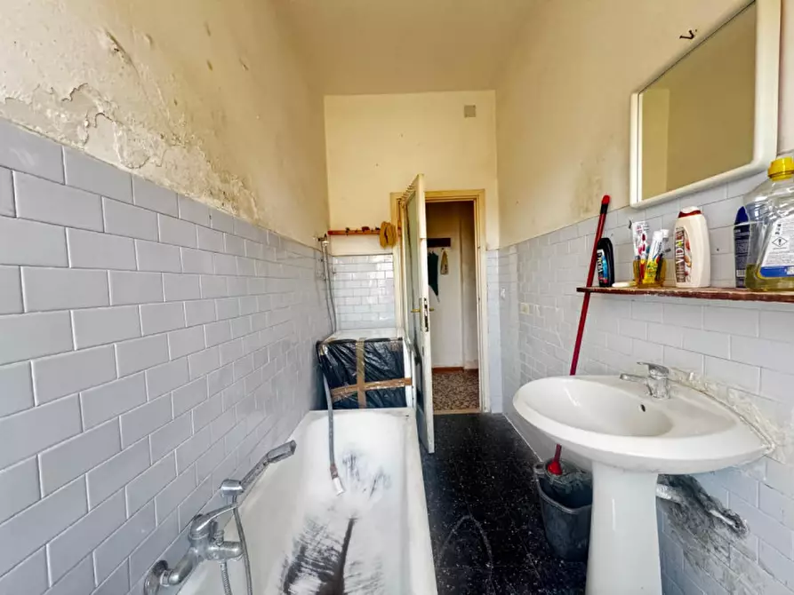 Immagine 9 di Appartamento in vendita  in Via Milano a Brescia