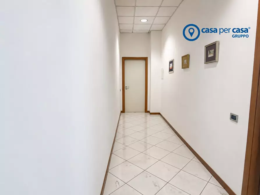 Immagine 4 di Ufficio in vendita  in Via Einaudi a Rovigo