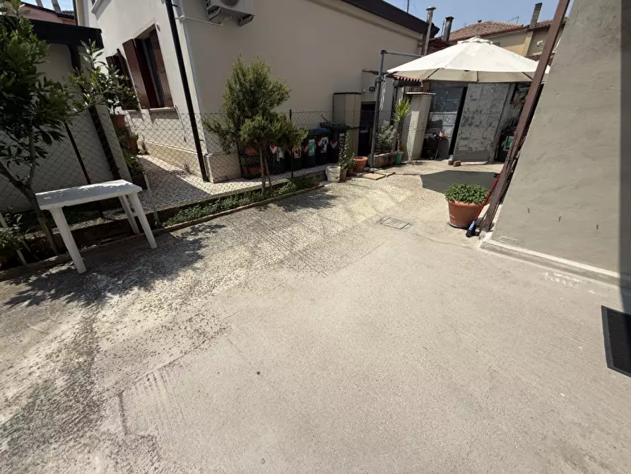 Immagine 27 di Casa trifamiliare in vendita  a Padova