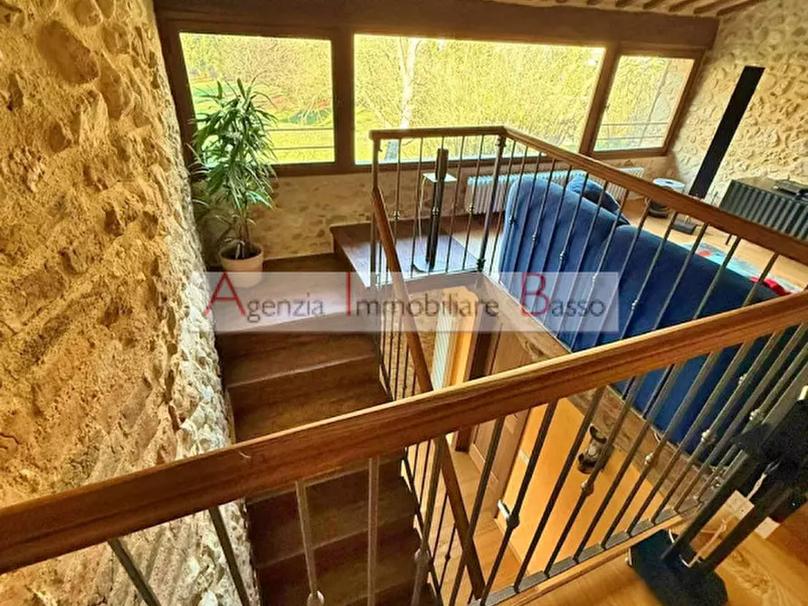 Immagine 13 di Rustico / casale in vendita  in via degli alpini a Castelcucco
