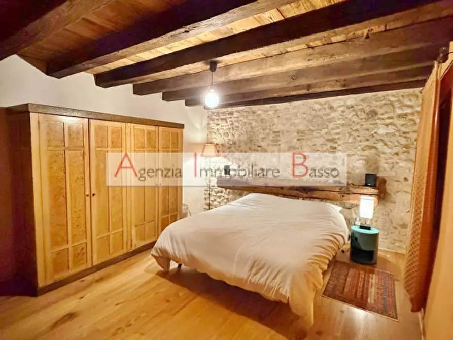 Immagine 17 di Rustico / casale in vendita  in via degli alpini a Castelcucco