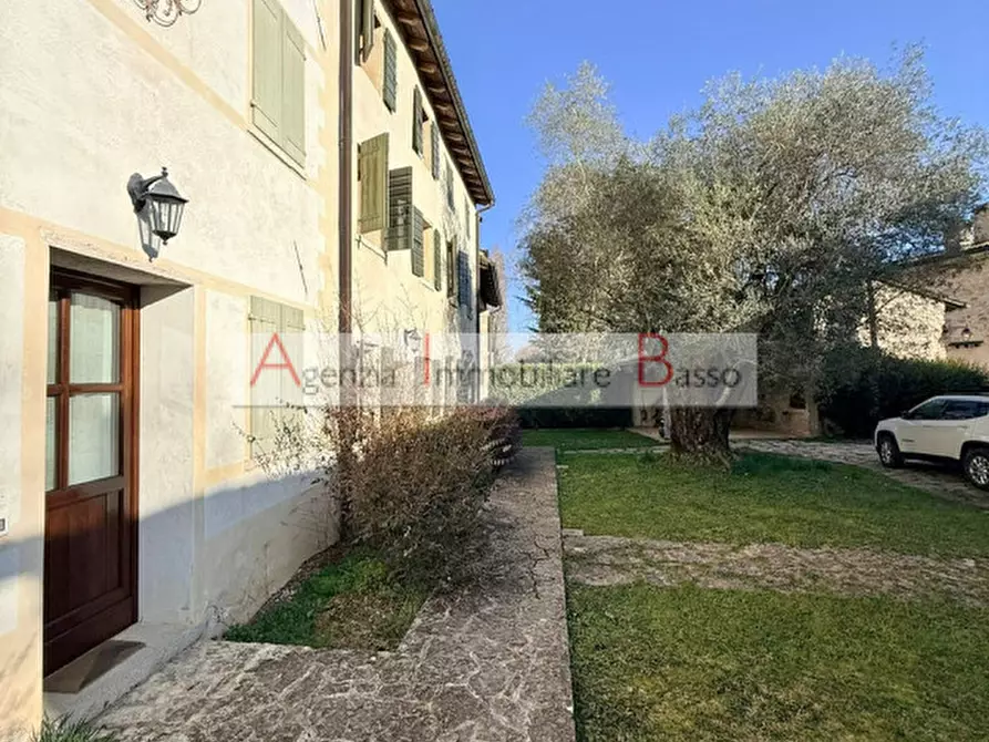 Immagine 30 di Rustico / casale in vendita  in via degli alpini a Castelcucco
