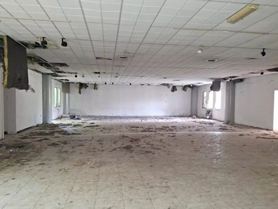 Immagine 7 di Capannone industriale in vendita  in Via delle Barazzine, 27017 Pieve Porto Morone PV, Italia a Pieve Porto Morone