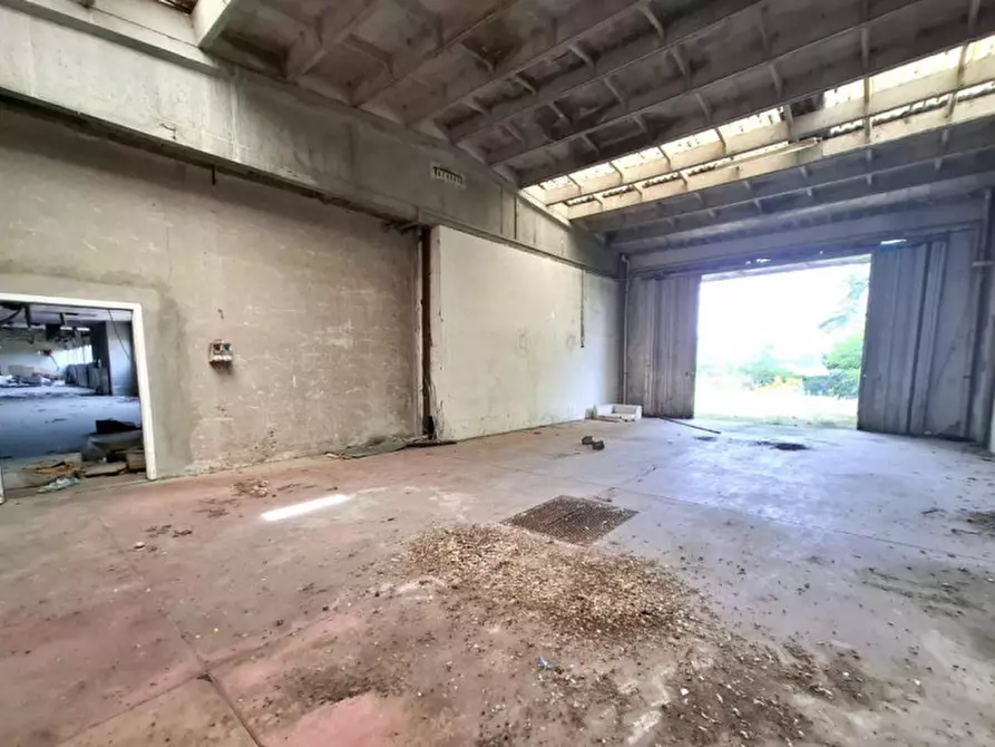Immagine 12 di Capannone industriale in vendita  in Via delle Barazzine, 27017 Pieve Porto Morone PV, Italia a Pieve Porto Morone