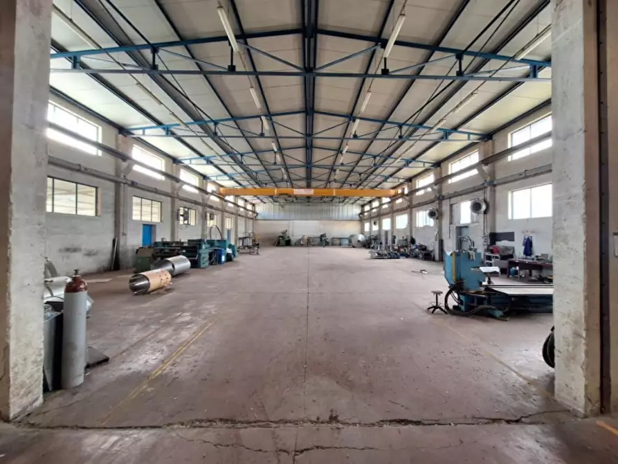 Immagine 16 di Capannone industriale in vendita  in Contrada Imperatore snc a Bisignano