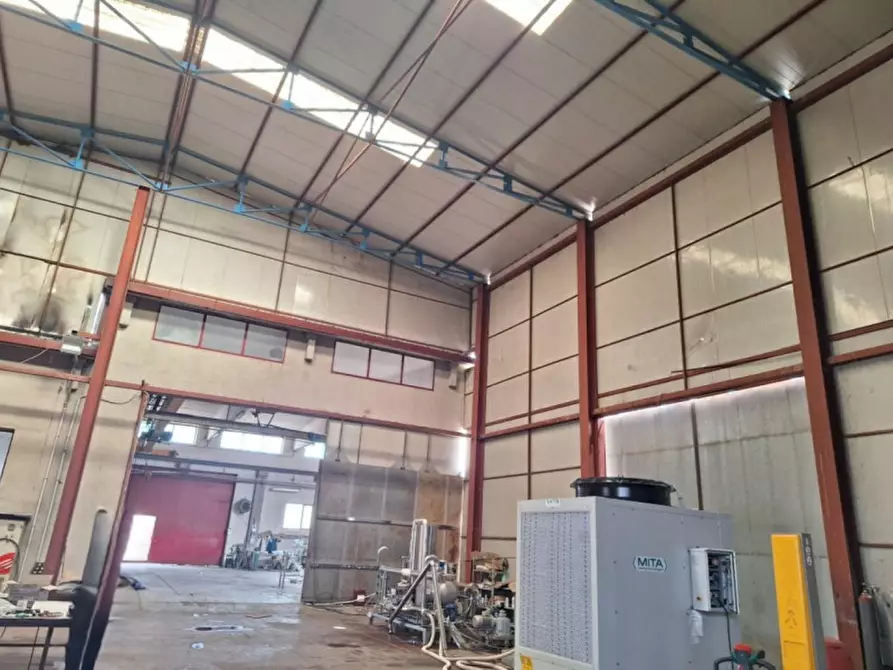 Immagine 21 di Capannone industriale in vendita  in Contrada Imperatore snc a Bisignano