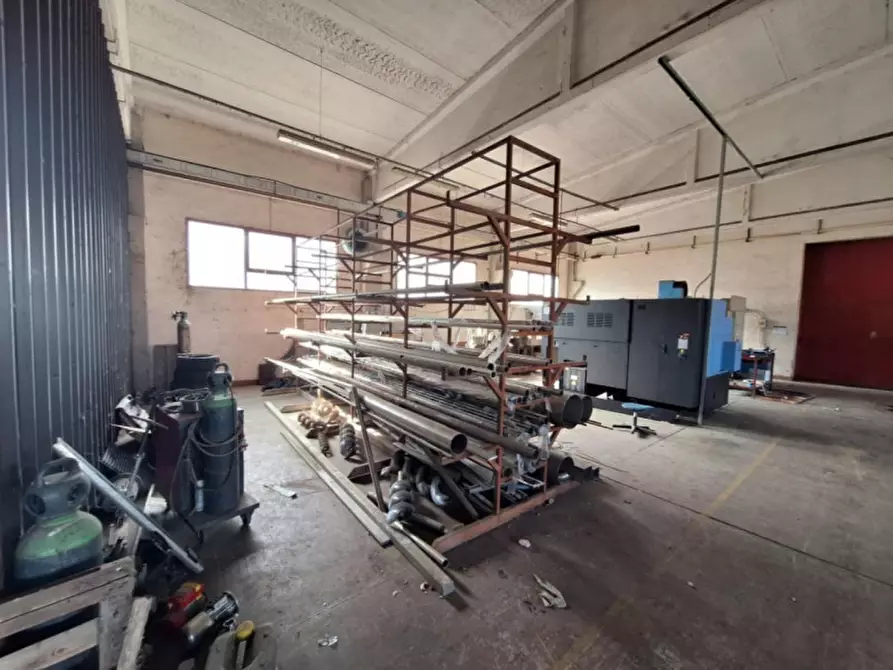 Immagine 28 di Capannone industriale in vendita  in Contrada Imperatore snc a Bisignano