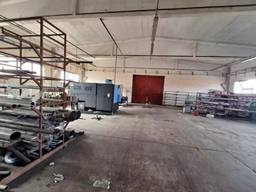 Immagine 29 di Capannone industriale in vendita  in Contrada Imperatore snc a Bisignano