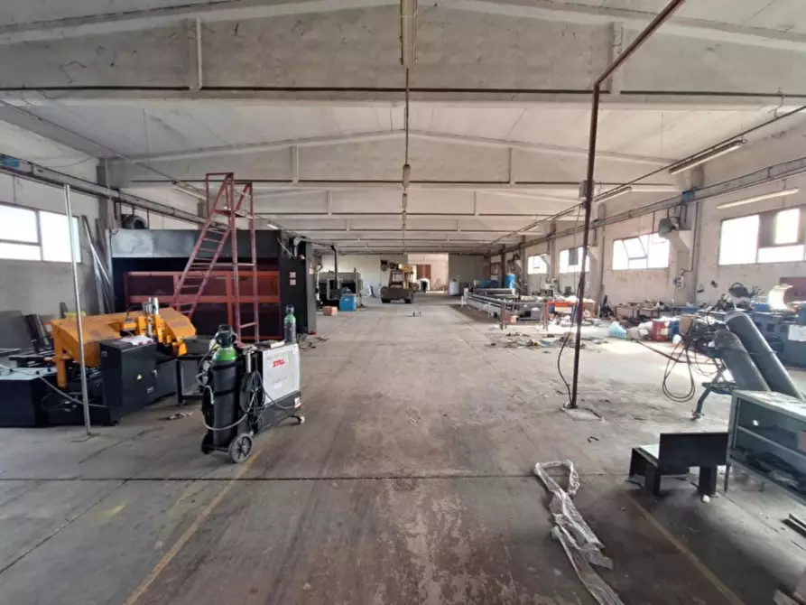 Immagine 30 di Capannone industriale in vendita  in Contrada Imperatore snc a Bisignano