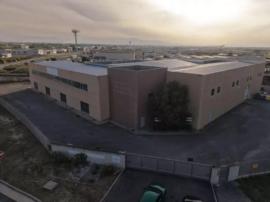 Immagine 1 di Capannone industriale in vendita  in S.S.16 Nord Km. 509 a Vasto