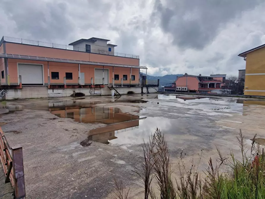 Immagine 18 di Capannone industriale in vendita  in Via Toppola, 84090 Giffoni Sei Casali SA, Italia a Giffoni Sei Casali