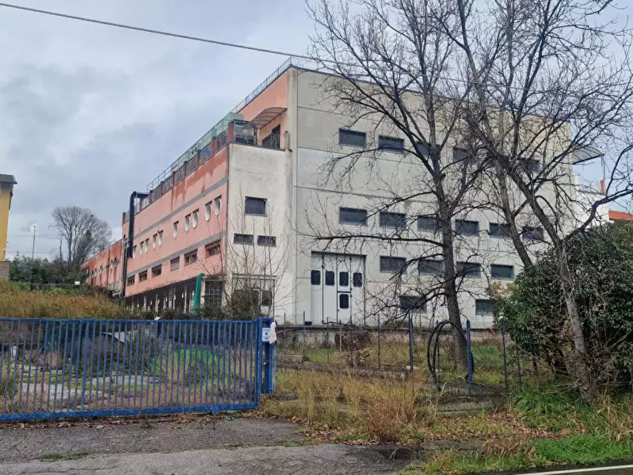 Immagine 22 di Capannone industriale in vendita  in Via Toppola, 84090 Giffoni Sei Casali SA, Italia a Giffoni Sei Casali