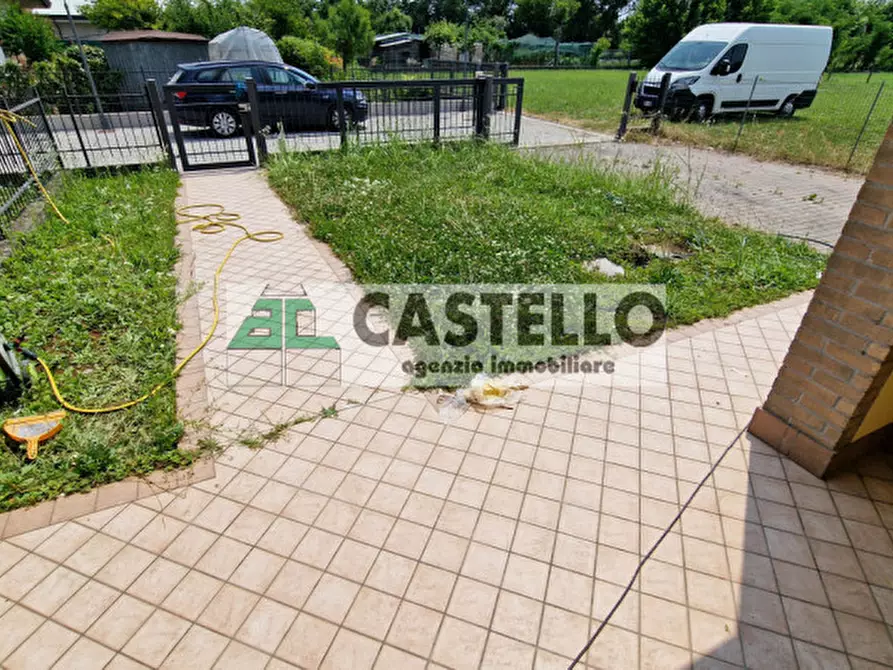 Immagine 22 di Casa bifamiliare in vendita  in Via Bassa III 1 a Campodarsego