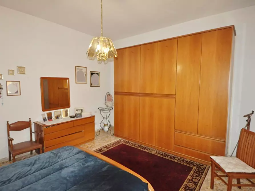 Immagine 8 di Villa in vendita  in Cicogna a Terranuova Bracciolini