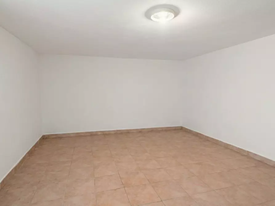 Immagine 17 di Villa in vendita  in Cicogna a Terranuova Bracciolini