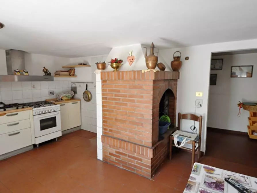Immagine 20 di Villa in vendita  in Cicogna a Terranuova Bracciolini