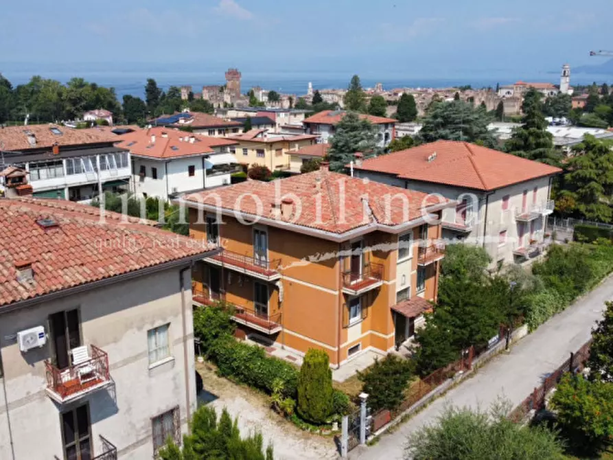 Immagine 15 di Casa bifamiliare in vendita  in VICOLO CASARA n. 12 Piano 1 a Lazise