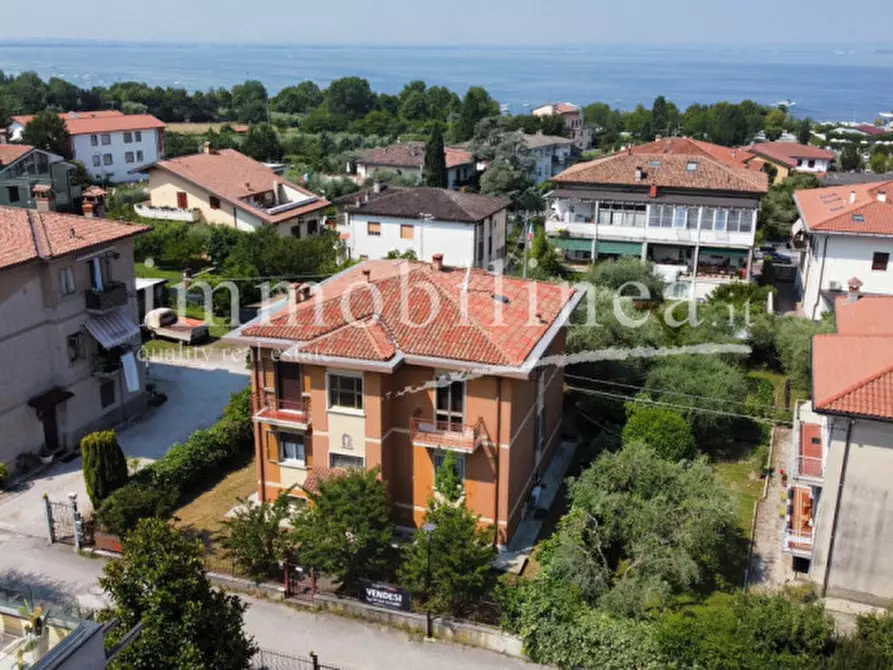 Immagine 16 di Casa bifamiliare in vendita  in VICOLO CASARA n. 12 Piano 1 a Lazise