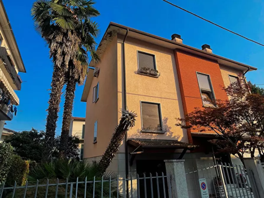 Immagine 1 di Casa bifamiliare in vendita  in Via Benedetto Galizzi a Vicenza