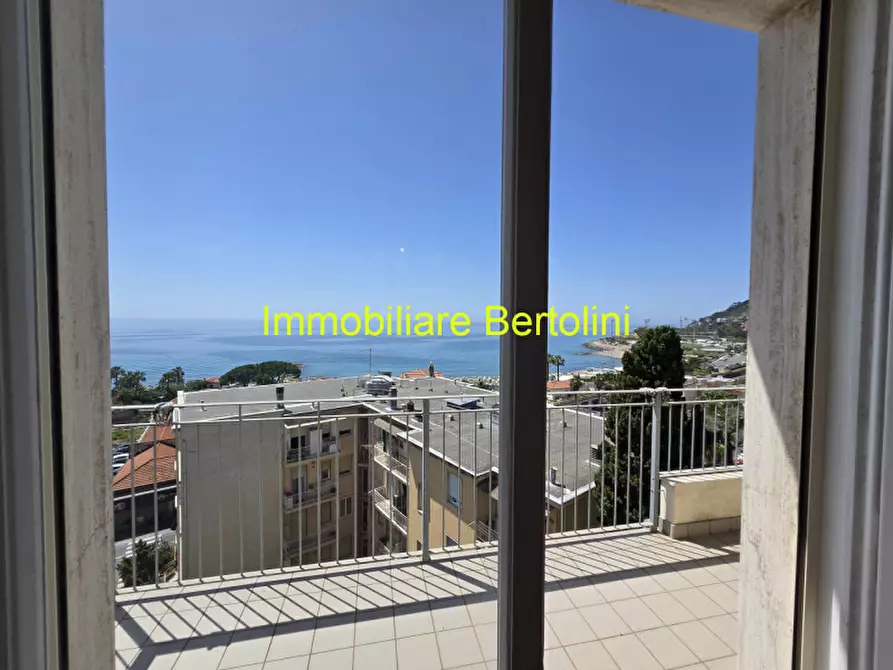 Immagine 21 di Attico in vendita  in Via Padre Semeria, 57 a San Remo